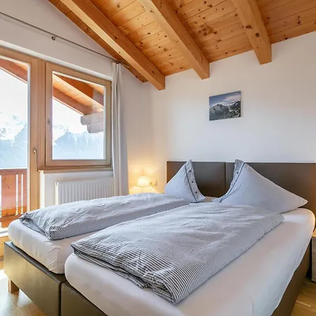 Dubbel Dik Hout 힙파흐