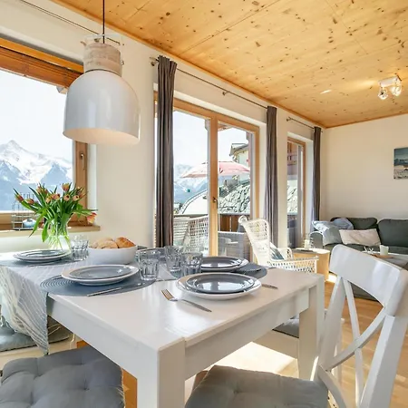 샬레 Dubbel Dik Hout