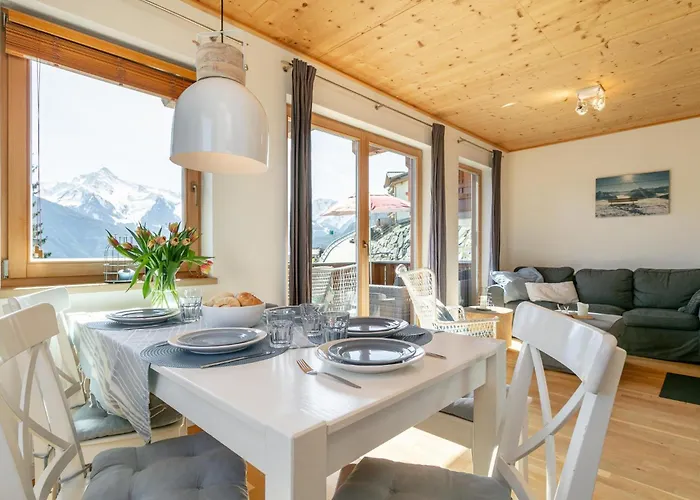 Chalet Dubbel Dik Hout