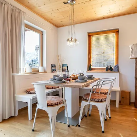 Dubbel Dik Hout Chalet *